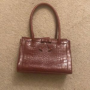 A red purse